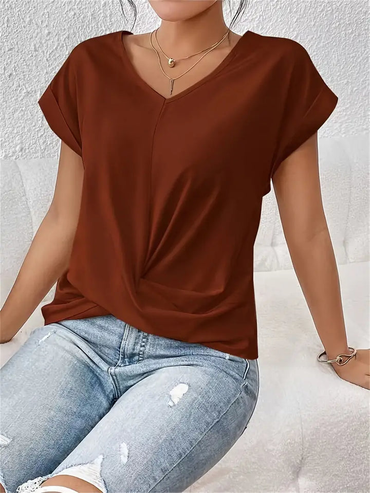 LAYLA | THE PERFECT V-NECK TOP FOR WOMAN