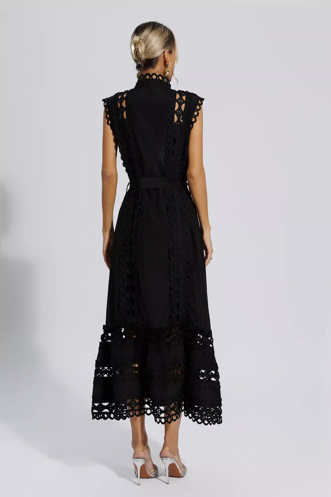 PENELOPE | BLACK SLEEVELESS HOLLOW MAXI DRESS