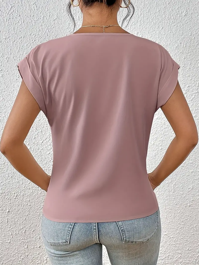 LAYLA | THE PERFECT V-NECK TOP FOR WOMAN