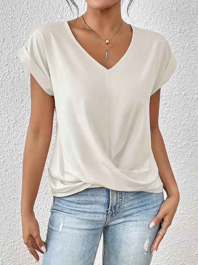 LAYLA | THE PERFECT V-NECK TOP FOR WOMAN